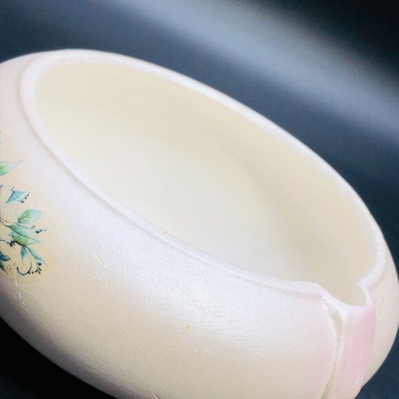 Vintage BERGER Italy Pearlescent Porcelain Swan Trinket Jewelry Dresser Box - Picture 10 of 15